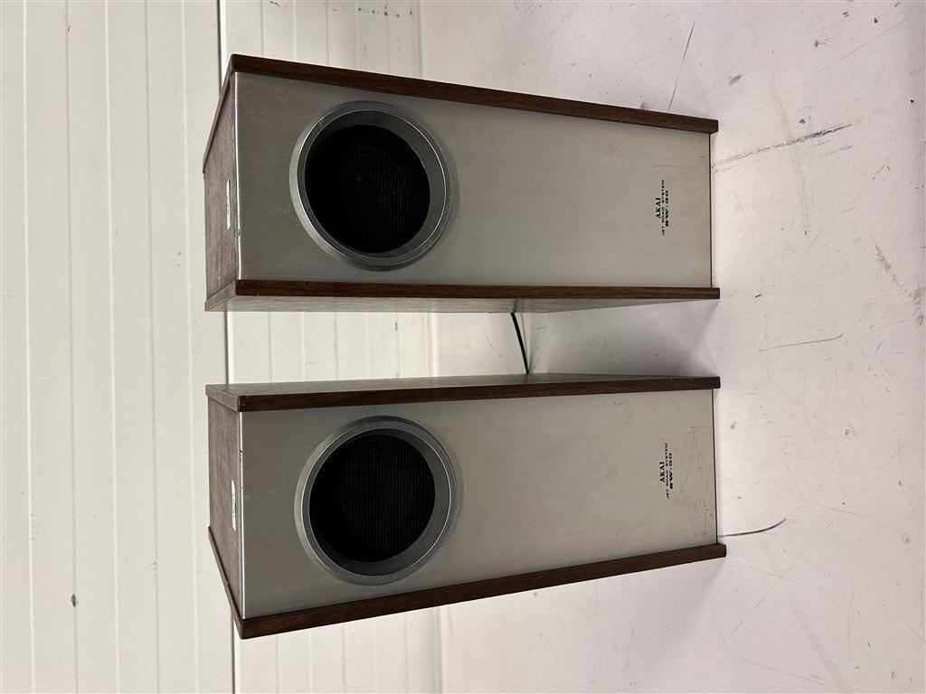 A7404. Akai Jet Road System SW-30 luidsprekers, Audio, Tv en Foto, Luidsprekers, Overige merken, Gebruikt, Ophalen of Verzenden