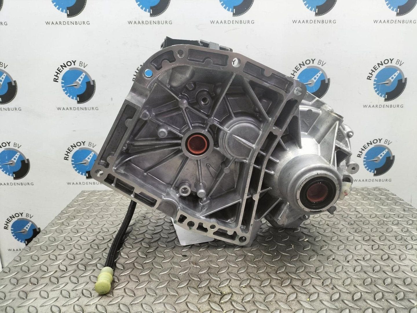 RENAULT 5 E-TECH TRANSMISSIE / VERSNELLINGSBAK 290K49039R 20, Ophalen of Verzenden, Gebruikt, Stiba lid