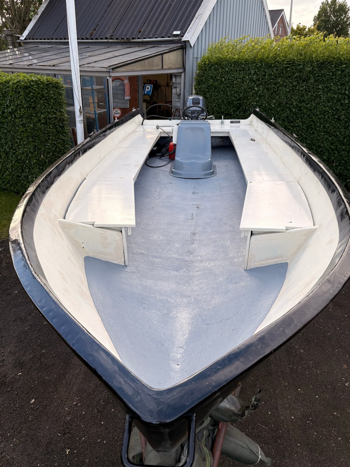Stabiele boot met Yamaha 9.9 PK buitenboordmotor, Watersport en Boten, Motorboten en Motorjachten, Gebruikt, Polyester, Benzine