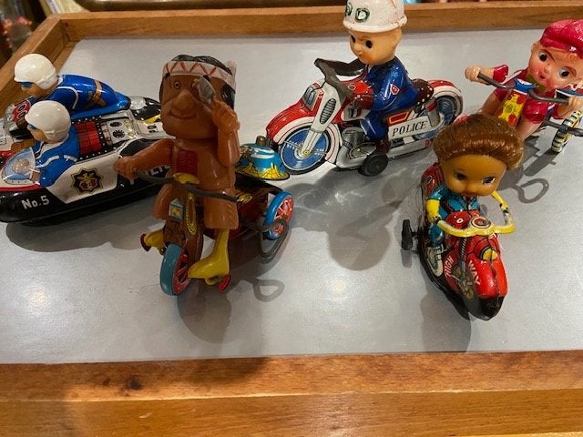 vintage 5 stuks oude blikken windup motors '60, Antiek en Kunst, Antiek | Speelgoed, Ophalen of Verzenden