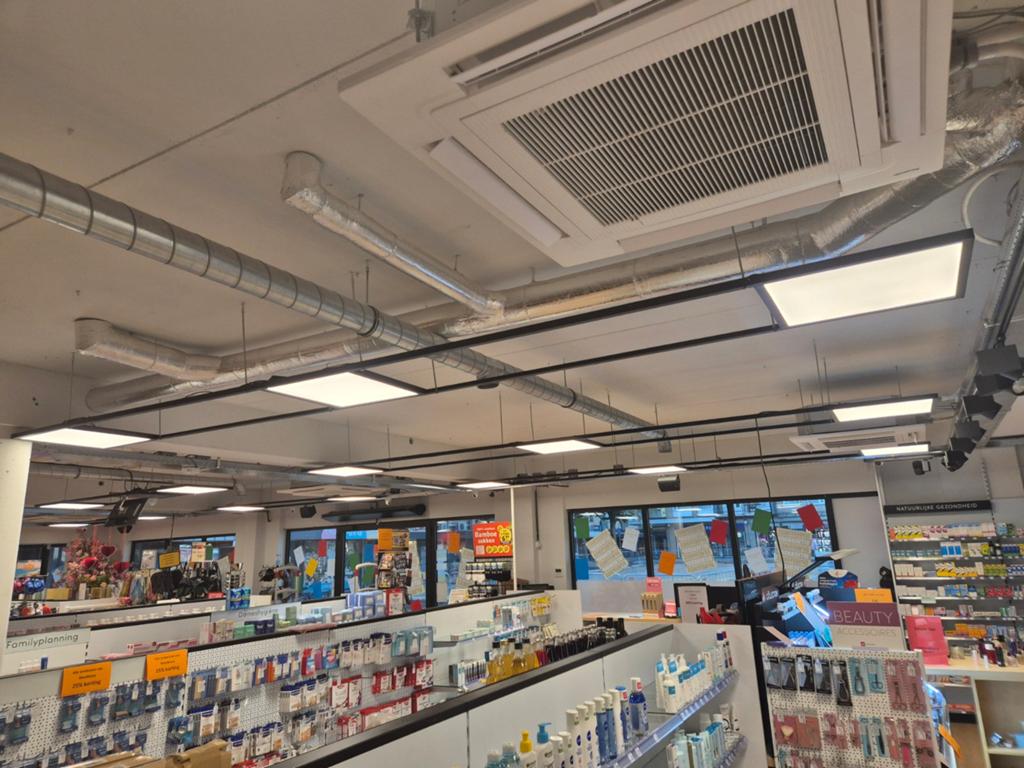 Zwart stalen frames met led panelen, Ophalen of Verzenden, Metaal of Aluminium, Led