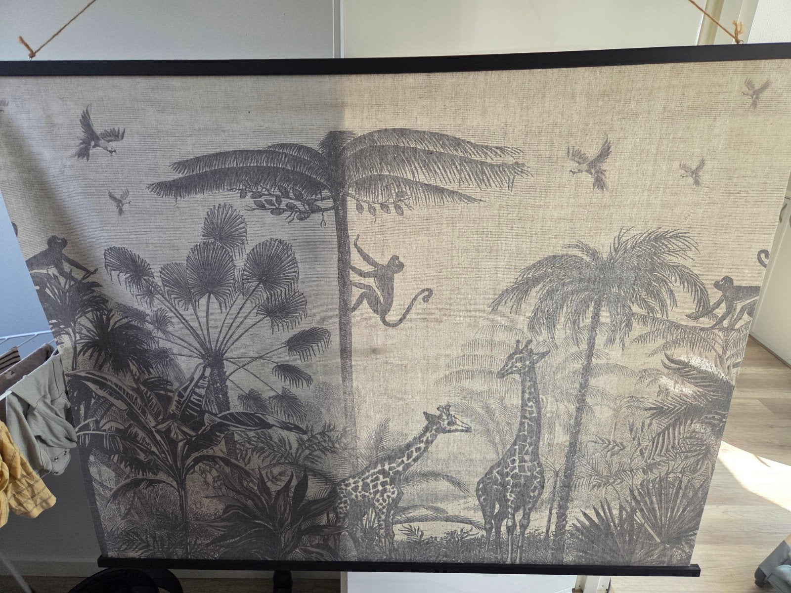 Wandkleed met jungle print en dieren - 5euro, Ophalen, Meerkleurig, Zo goed als nieuw, Met ophangsysteem