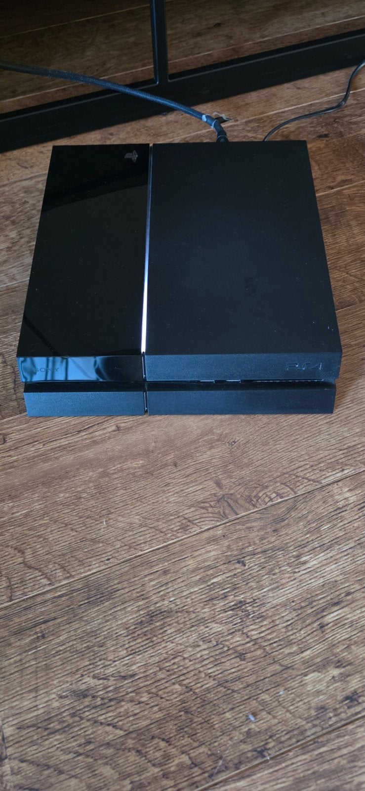 PlayStation 4 met 4 controllers,18 games en 2 oplaadstatonsi, Spelcomputers en Games, Ophalen of Verzenden, Original, Met 3 controllers of meer