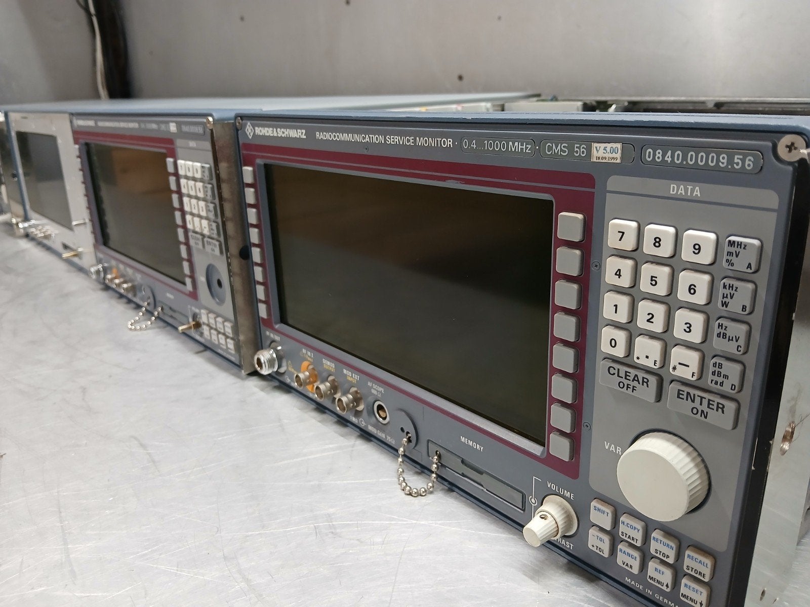 5x Rohde & Schwarz CMS 56 Radiocommunication Service Monitor, Verzamelen, Elektronische Apparatuur, Ophalen of Verzenden
