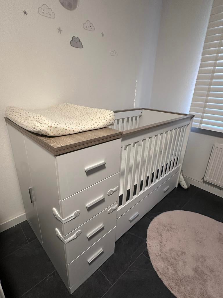 Combinatie Ledikant met commode born lucky memphis en matras, Ophalen, Gebruikt, 70 tot 85 cm, 140 tot 160 cm