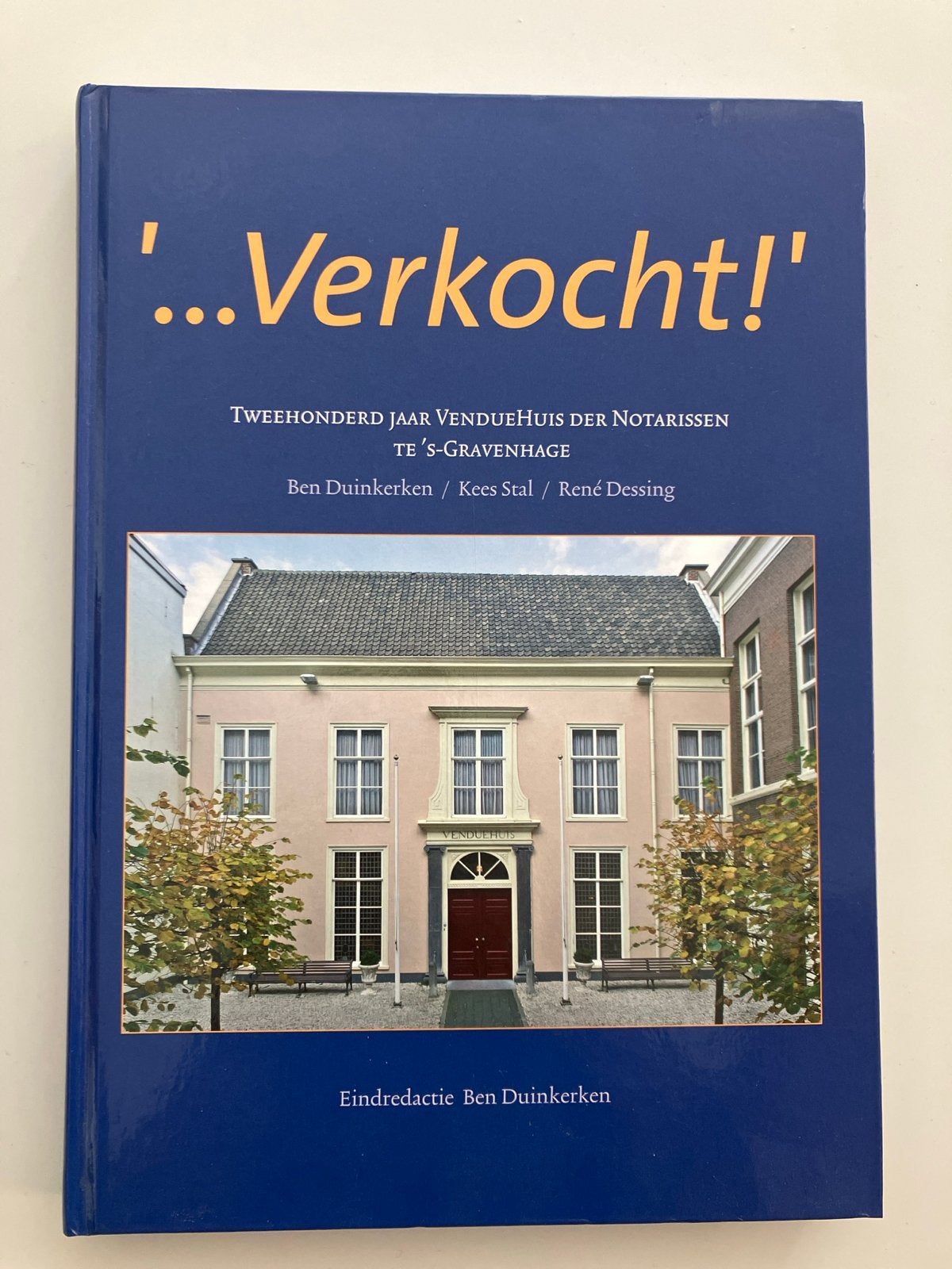 Verkocht! TweeHonderd Jaar VendueHuis der Notarissen, Ophalen, Zo goed als nieuw, Nederland