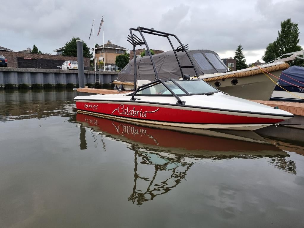 speedboot, wakeboard, waterskien, Watersport en Boten, Ophalen, Gebruikt, Binnenboordmotor, 6 meter of meer