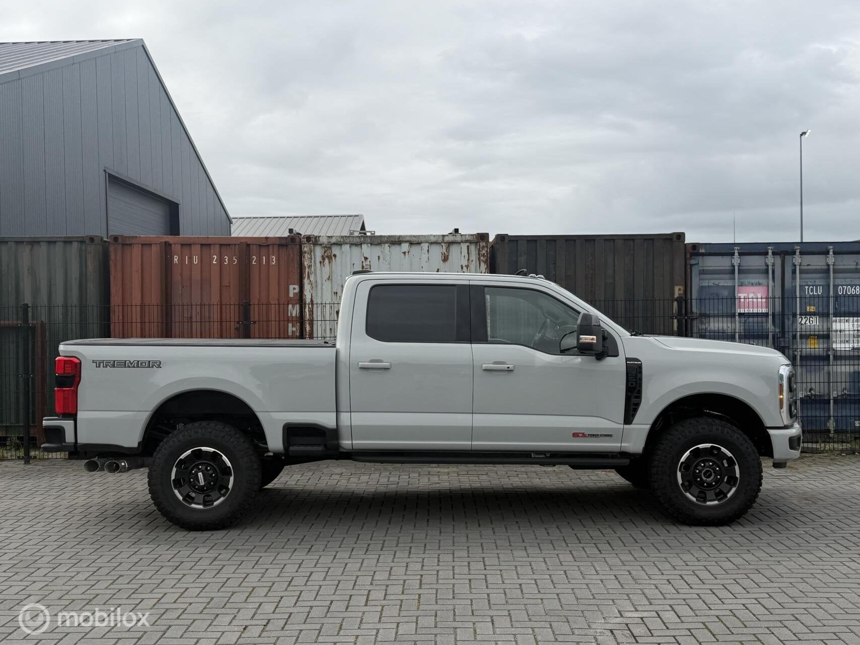Ford F250 6.7 V8 H.O. Powerstroke Platinum Tremor met Lier, Automaat, 4x4, Overige carrosserieën, F-250