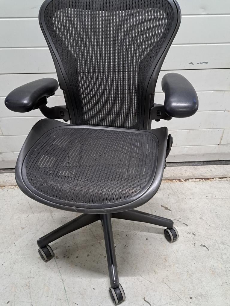 Herman Miller Aeron  bureaustoel in nette staat. Type B, Ophalen, Gebruikt, Zwart