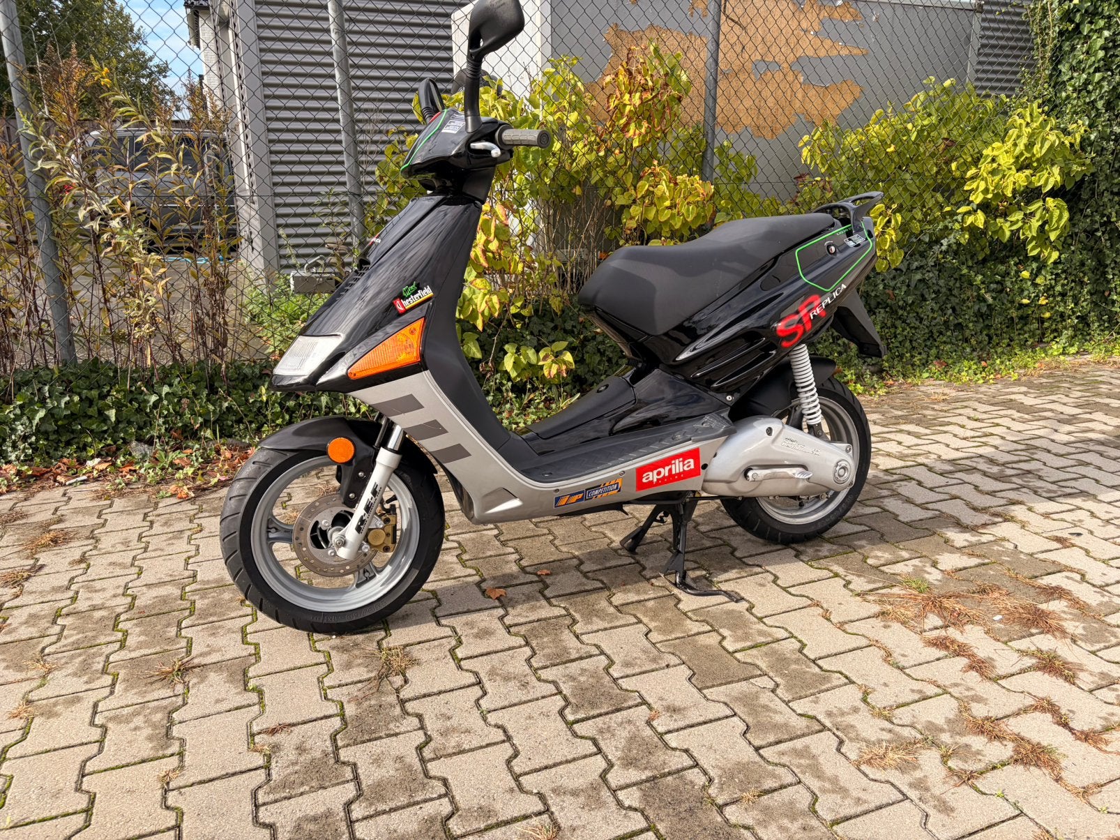 Aprilia SR50 Biaggi Viper Replica, Fietsen en Brommers, Ophalen, Zo goed als nieuw, Benzine, Overige modellen