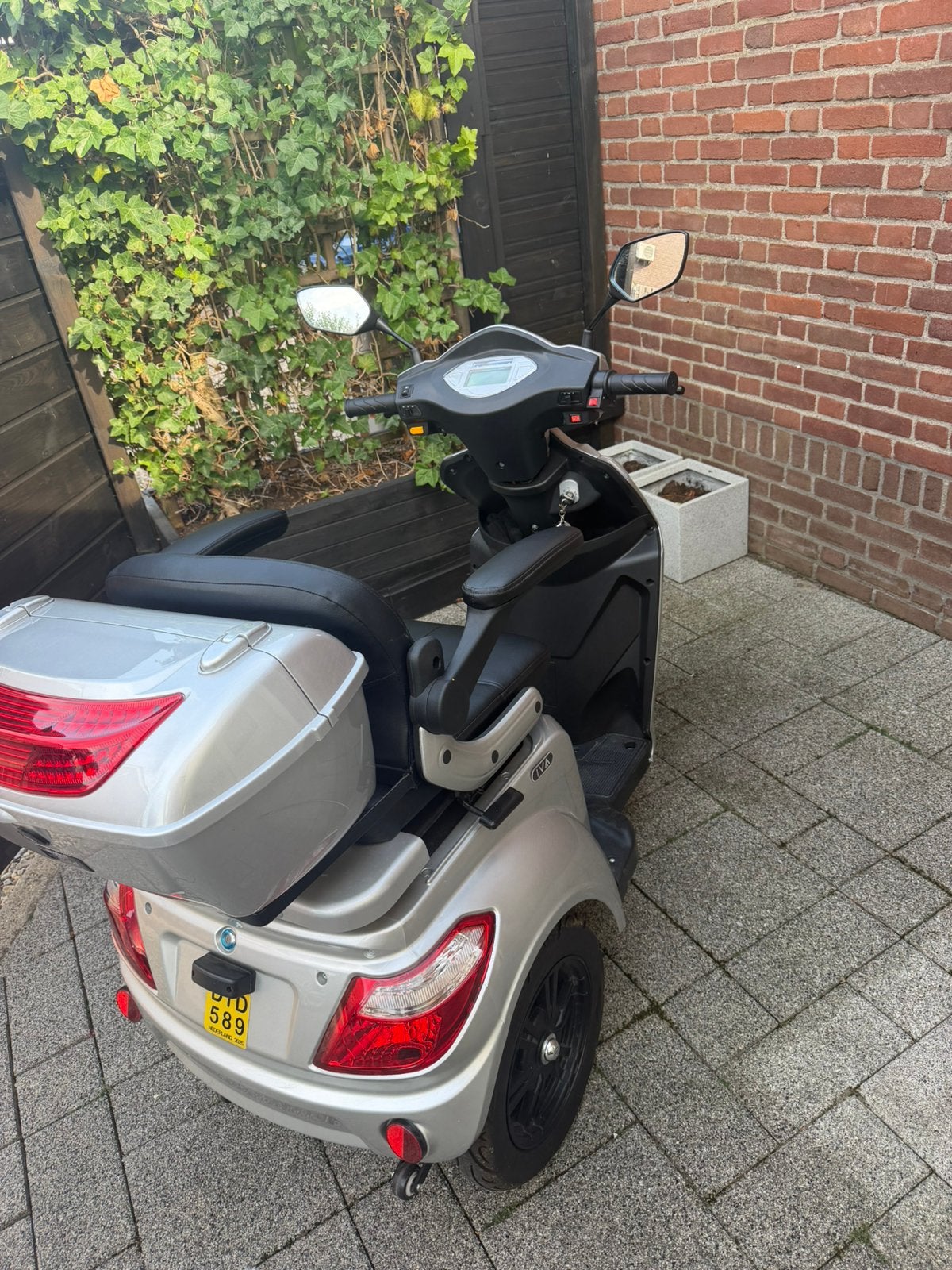 Scootmobiel iva grijs, Ophalen, Overige modellen, Maximaal 45 km/u, Elektrisch