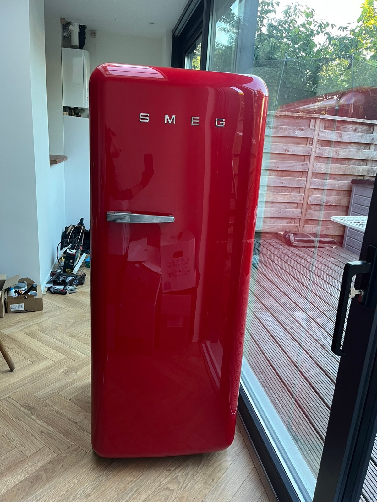 SMEG Retro Koelkast – Rood –  moet gerepareerd worden, Witgoed en Apparatuur, Koelkasten en IJskasten, Ophalen, Gebruikt, 200 liter of meer
