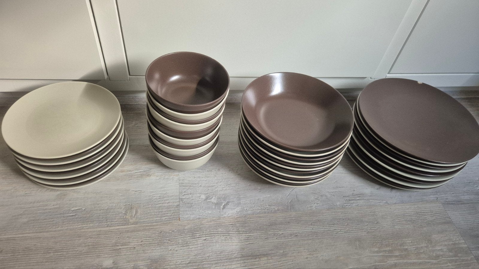 Ikea servies: borden, ontbijtborden, kommen, diepe borden, Ophalen, Gebruikt, Overige stijlen, Bord(en)