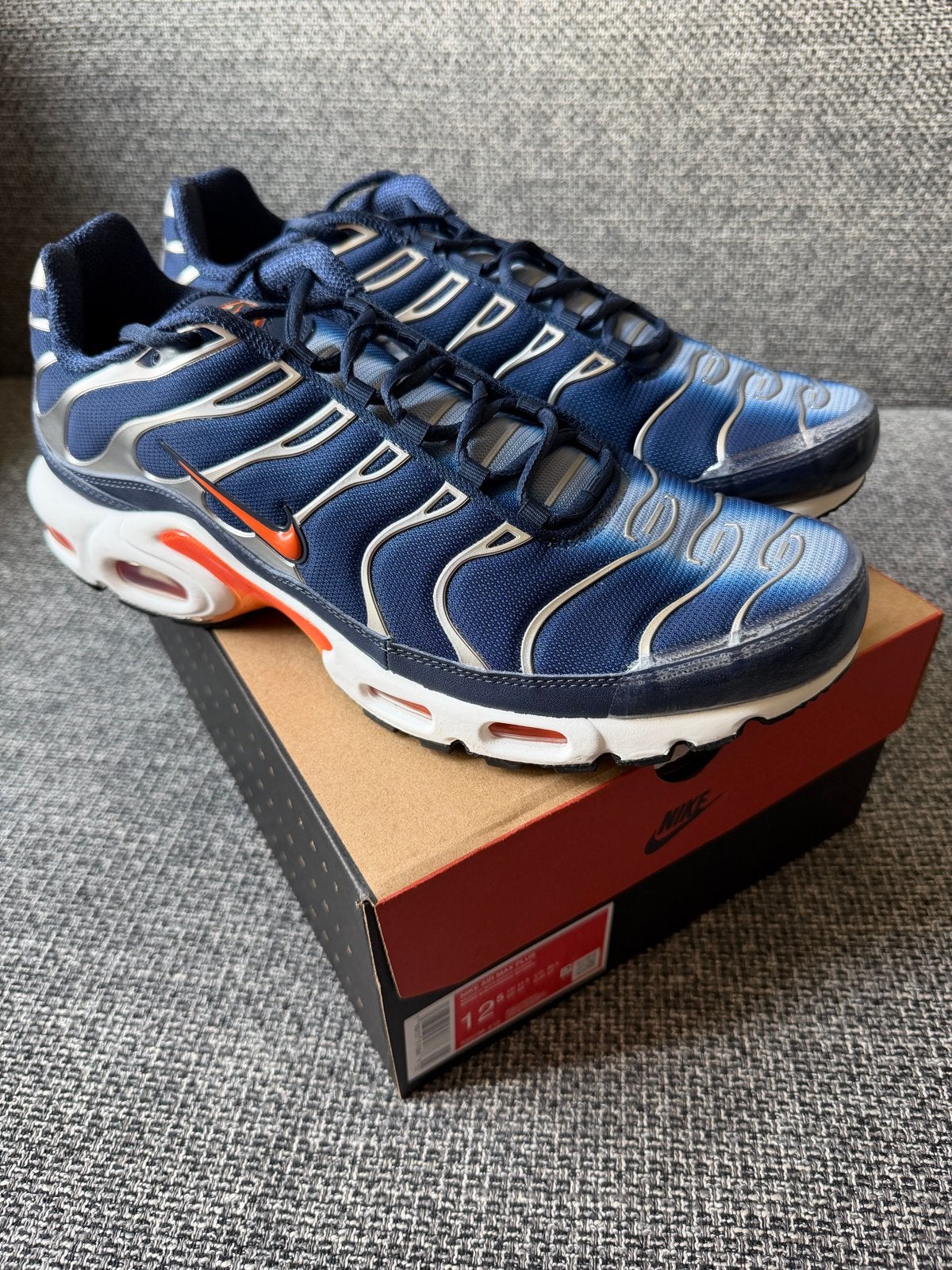 Nike Air Max Plus - Maat 47 - Nieuw in doos, Kleding | Heren, Schoenen, Blauw, Nieuw, Ophalen of Verzenden, Sneakers of Gympen