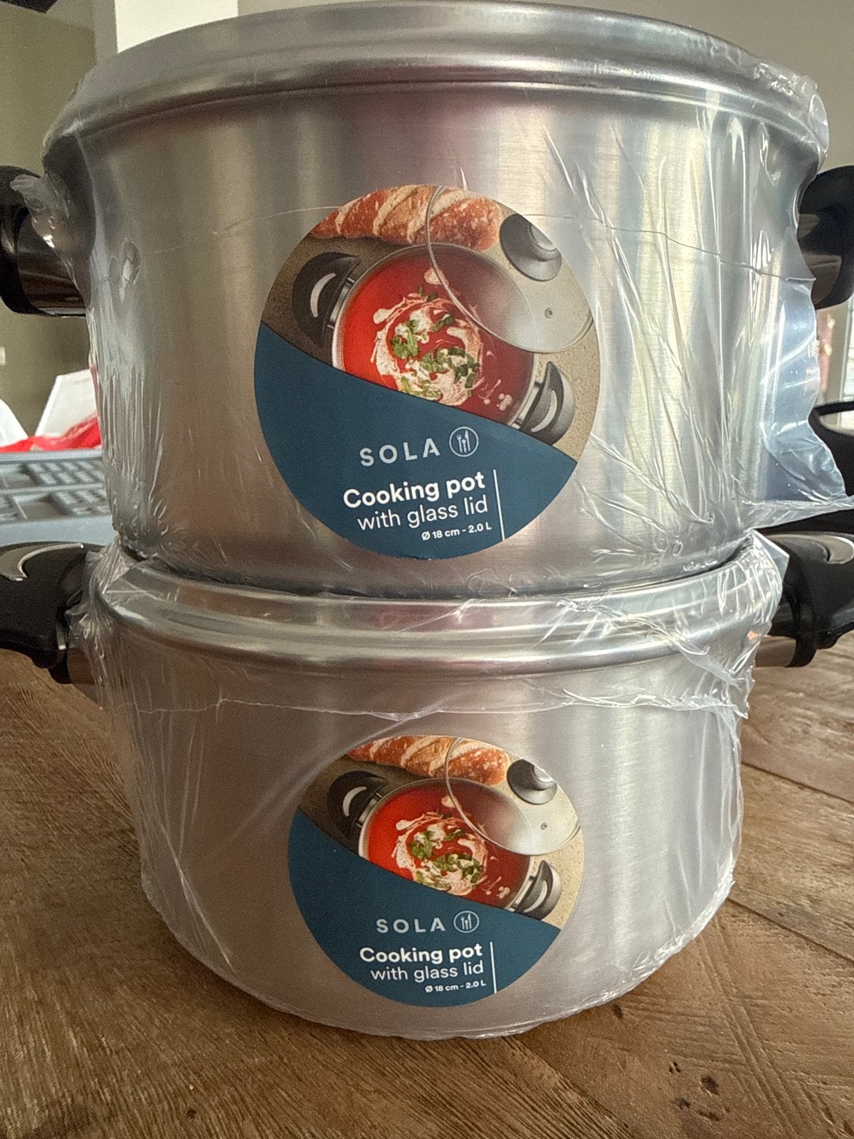 Nieuwe Sola Kookpannen met Glazen Deksel - 18 cm, 2.0 L, Met deksel, Nieuw, Ophalen of Verzenden, Rvs