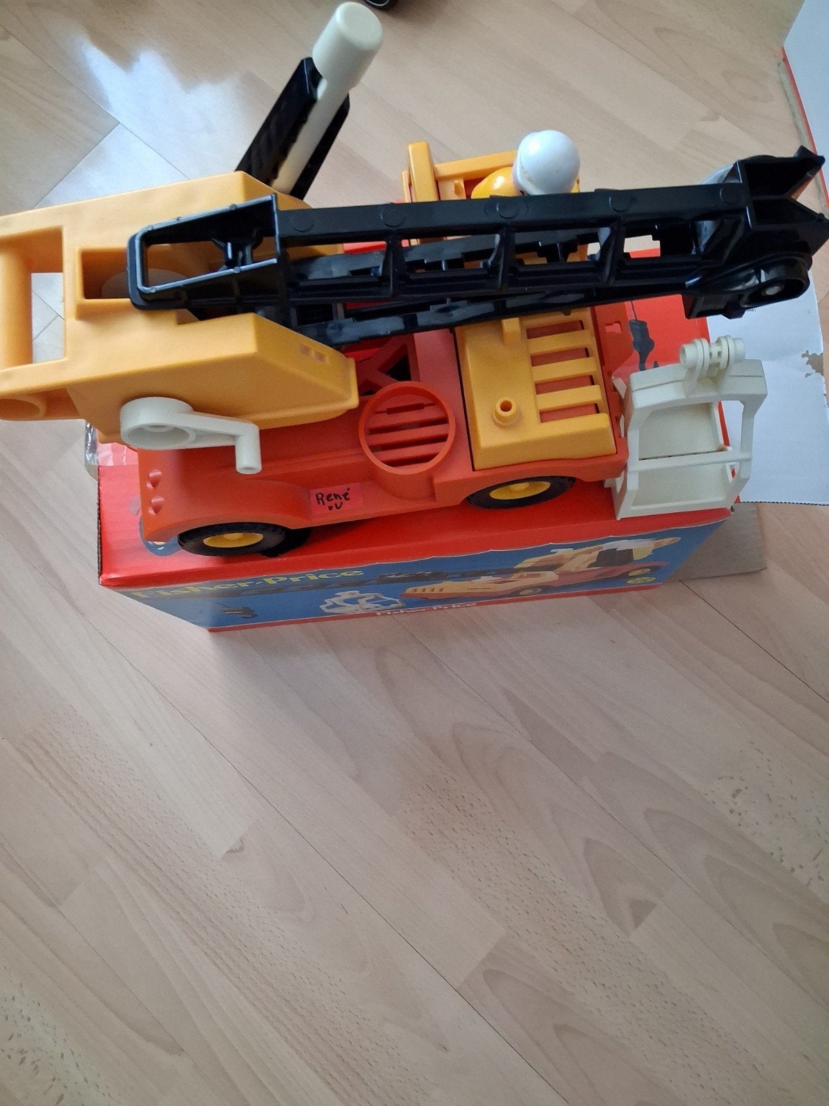 ficher pre, Ophalen, Zo goed als nieuw