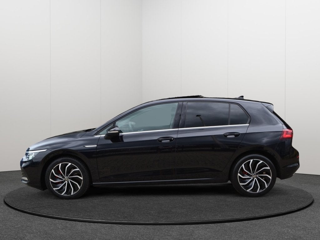 Volkswagen Golf 1.5 TSI 1st Edition IQ Light/Pano/ACC/Navi/M, Auto's, Dealer onderhouden, Geheel digitaal combi-instrument, 4 cilinders