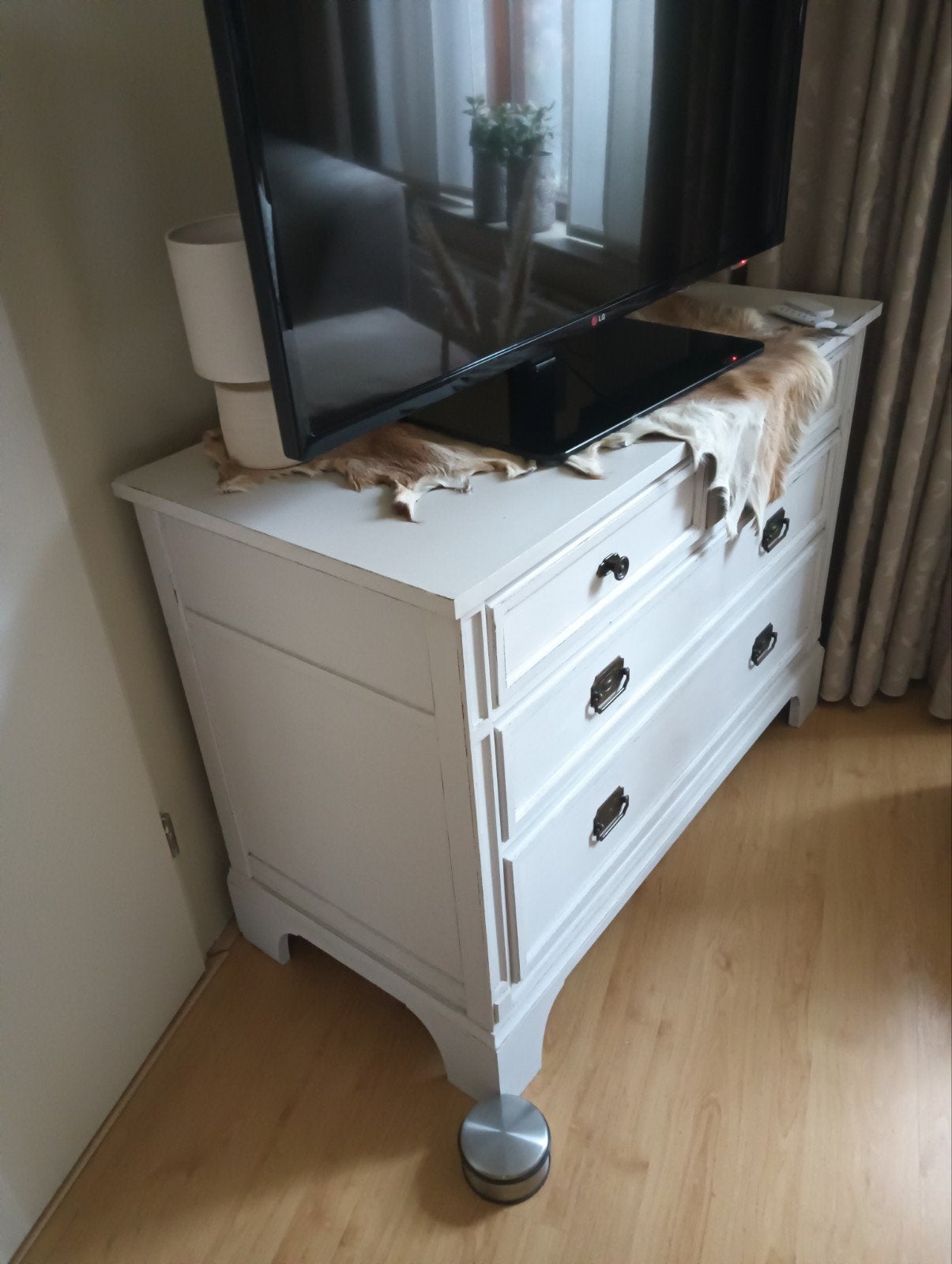 Mooie brocante ladekast/commode - wit, Ophalen, Gebruikt, 100 tot 150 cm, 100 tot 150 cm
