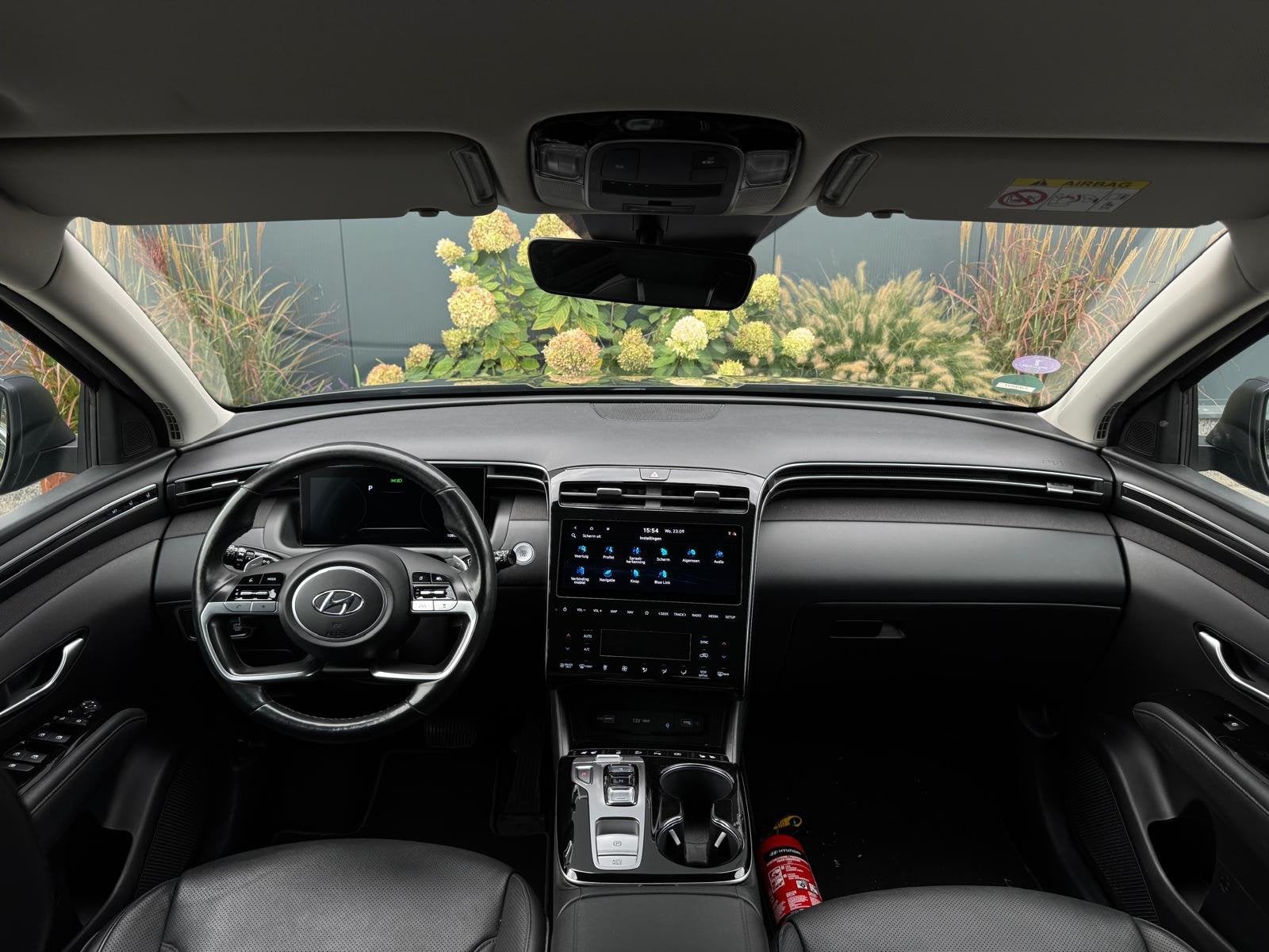 Hyundai Tucson 1.6 T-GDI MHEV Premium NAVI|LEDER|360 CAMERA|, Auto's, Dealer onderhouden, Gebruikt, Zwart, 4 cilinders