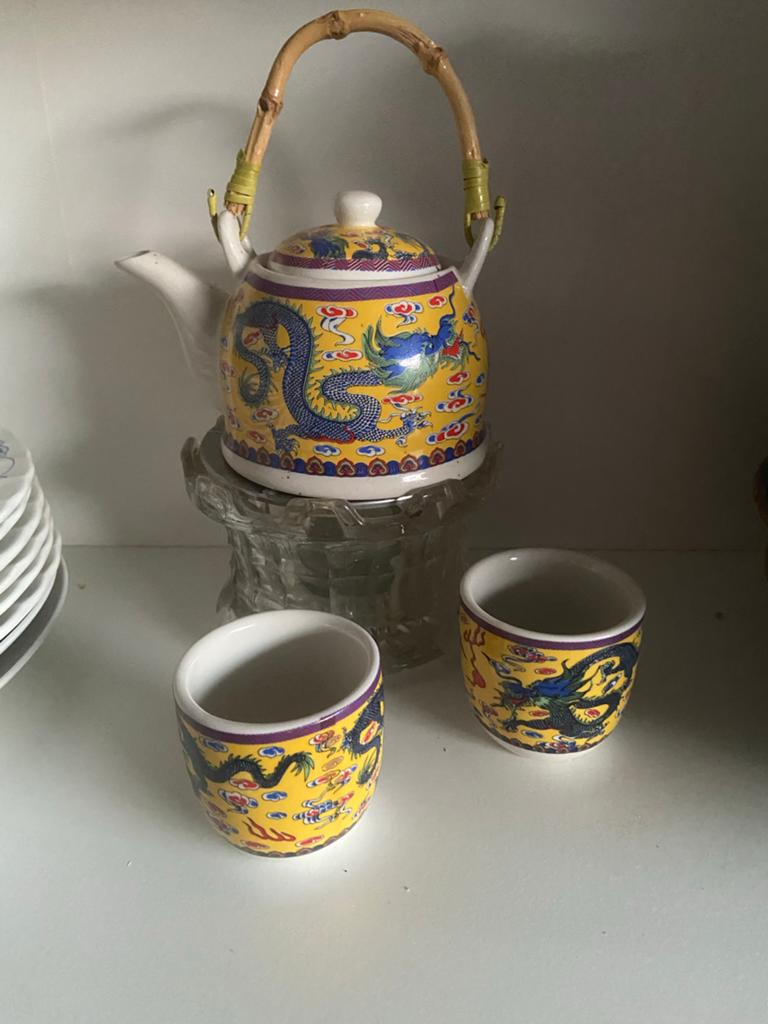 Chinese Theepot porselein draak + kopjes servies + warmer, Nieuw, Ophalen of Verzenden, Overige stijlen, Porselein