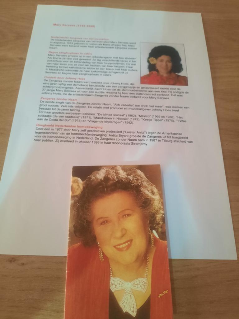 Bidprentje Mary servaes ( zangeres zonder naam ), Ophalen