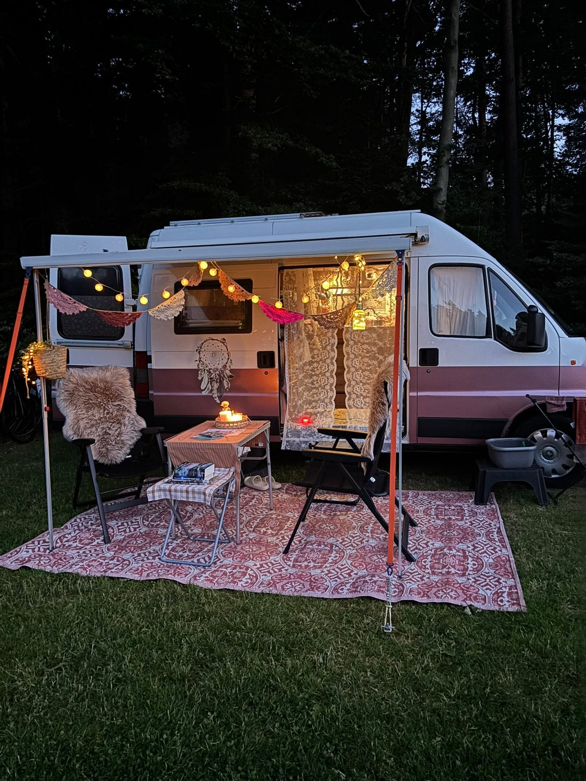 Vintage vertek klare Buscamper Peugeot boxer 1.9D Pippibus, Caravans en Kamperen, Campers, Buscamper of Camperbus, Tot en met 2