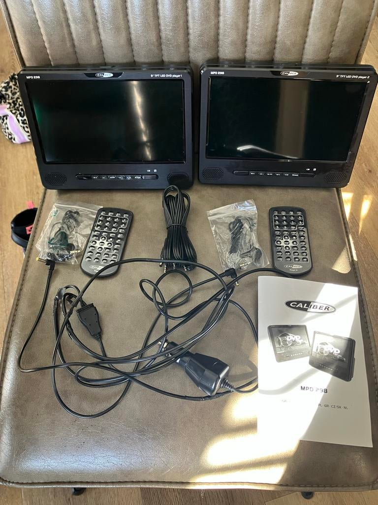 Caliber MPD 298 Auto DVD Speler Set - Draagbaar, Gebruikt, Draagbaar, Ophalen of Verzenden, Overige merken