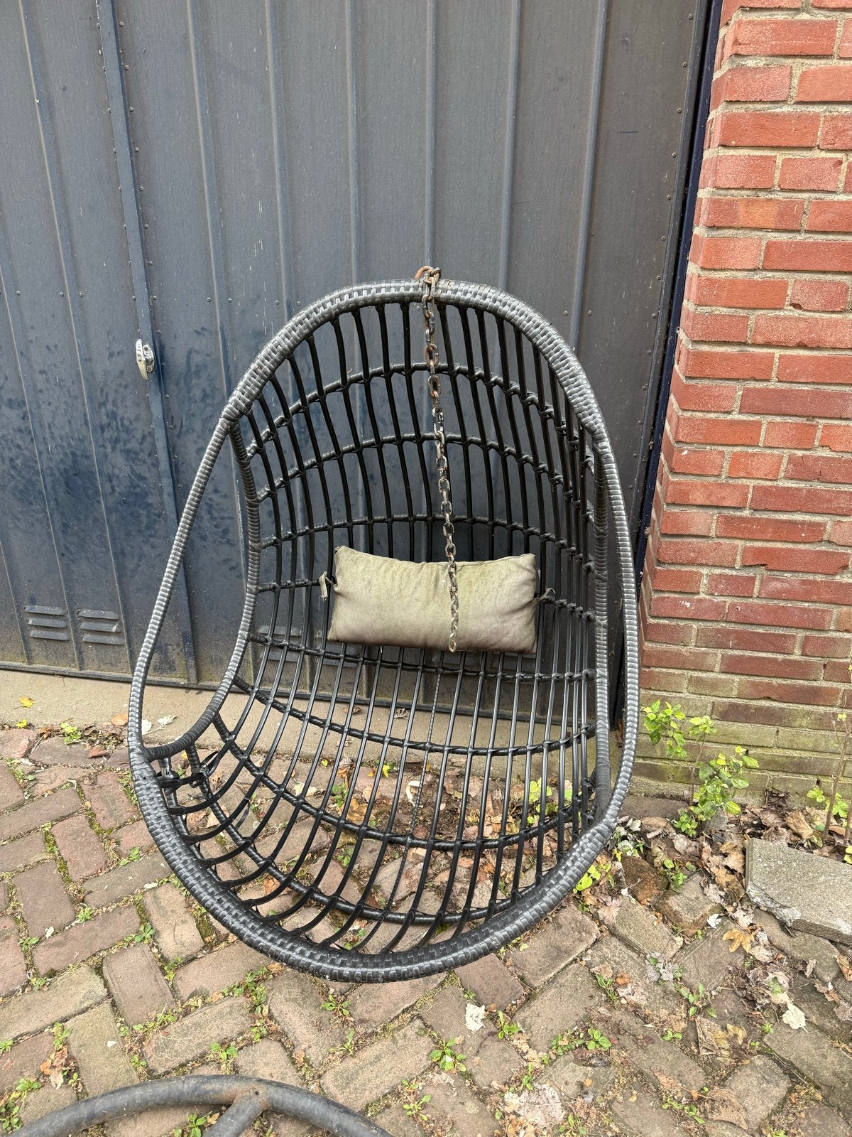Zwarte Wicker Hangstoel met Standaard, Tuin en Terras, Ophalen, Gebruikt, Wicker