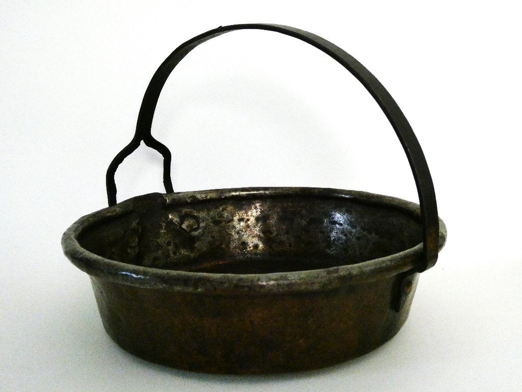 Koperen platte pan smeedijzeren hengsel fruitschaal druiven, Ophalen of Verzenden