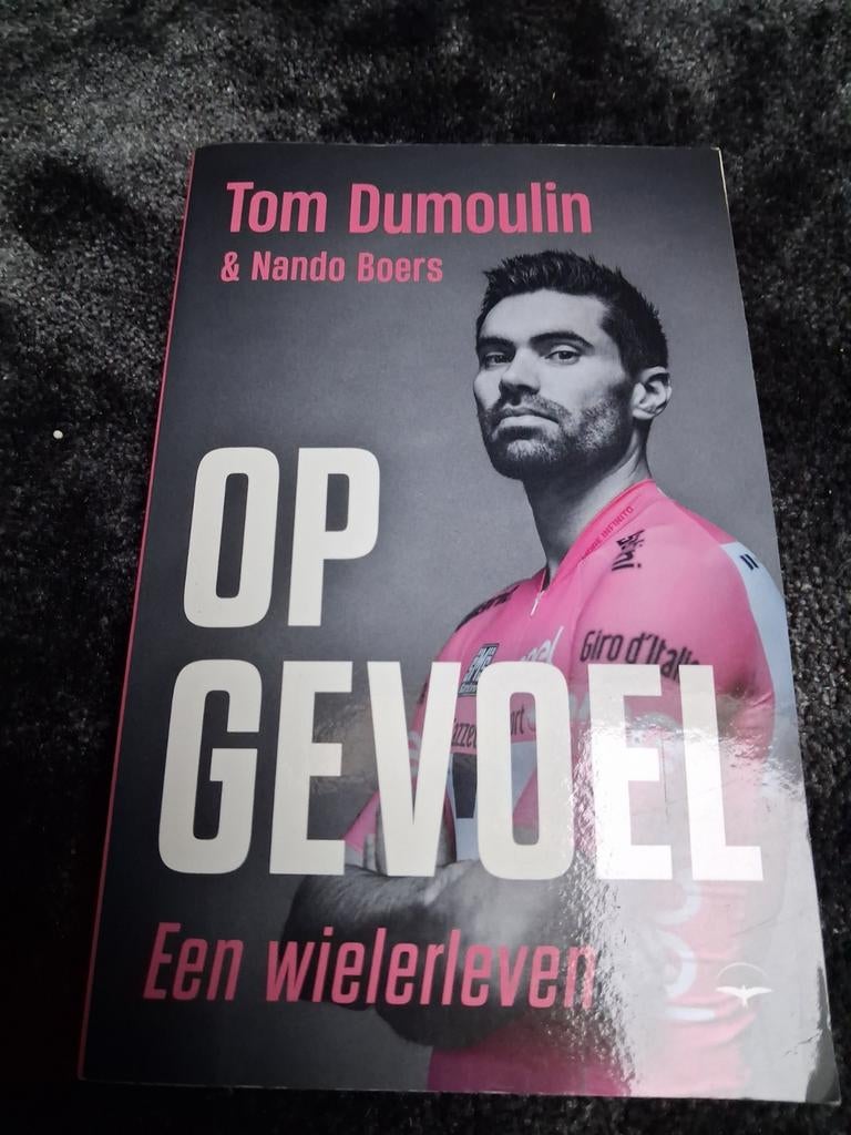 Op Gevoel - Tom Dumoulin & Nando Boers, Ophalen of Verzenden, Gelezen, Tom Dumoulin & Nando Boers, Lopen en Fietsen