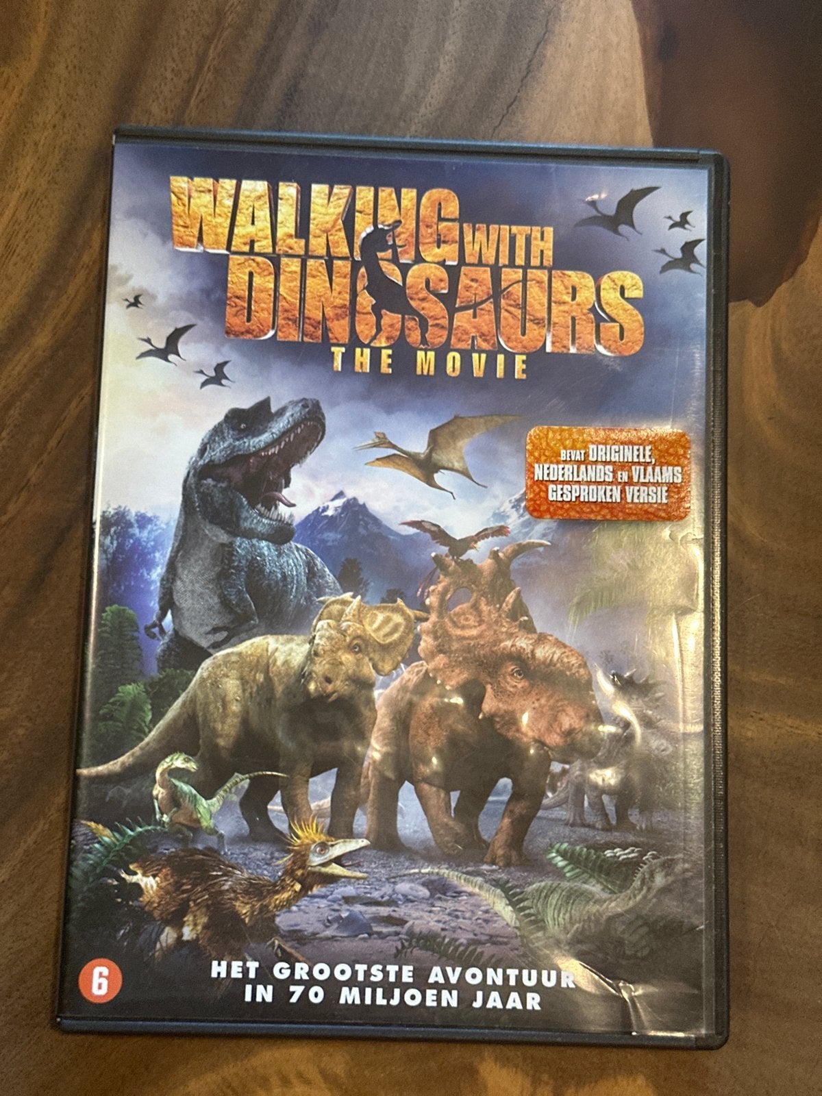 Walking with Dinosaurs: The Movie (DVD), Europees, Bonusmateriaal, Animatie, Nederlands