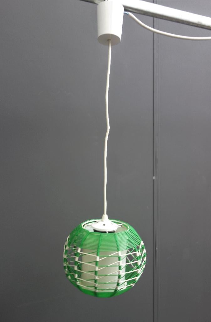 60 jaren hang lamp wit & groen springtouw Scoubidou draad, Overige materialen, Gebruikt, Vintage, Ophalen of Verzenden