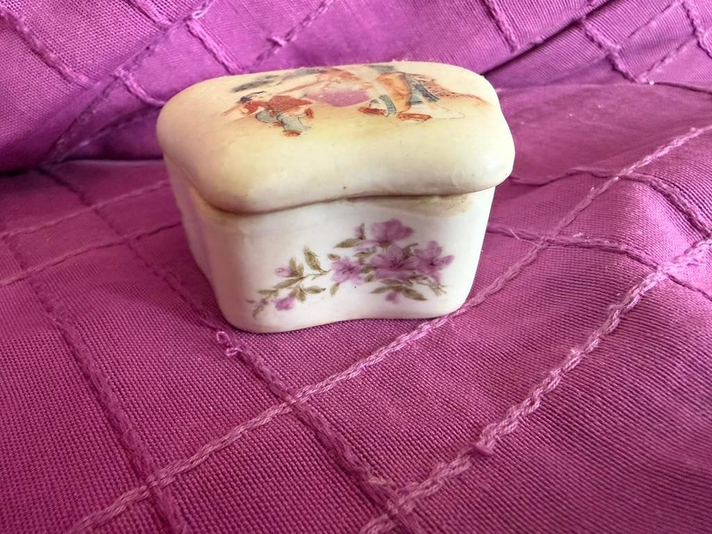 Chinees pillen snuif doosje erotisch, Ophalen of Verzenden