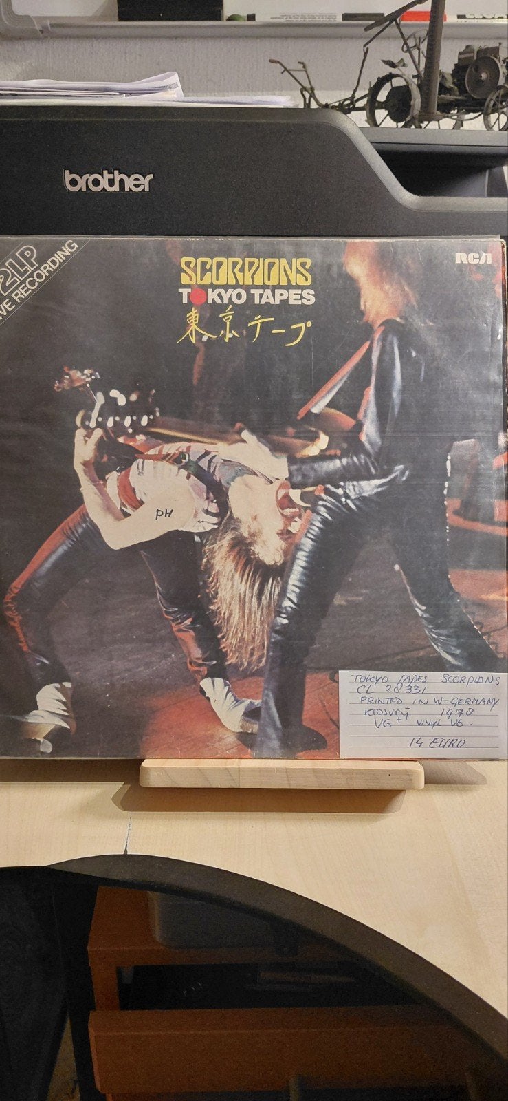 ELPEE SCORPIONS, TOKYO TAPES, Gebruikt, Beschermende buitenhoes, Ophalen of Verzenden, Hardrock