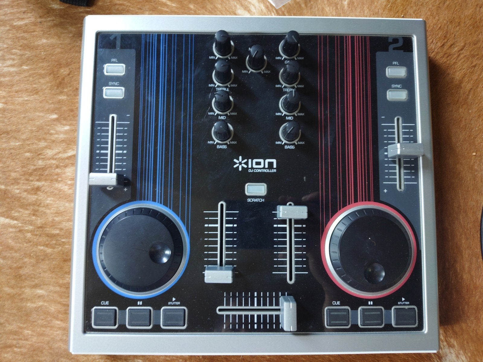 ION iCUE Computer DJ System - DJ Controller, Muziek en Instrumenten, Ophalen of Verzenden