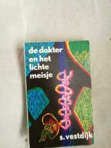 S. Vestdijk - De dokter en het lichte meisje, Ophalen of Verzenden, Gelezen, S. Vestdijk, Nederland