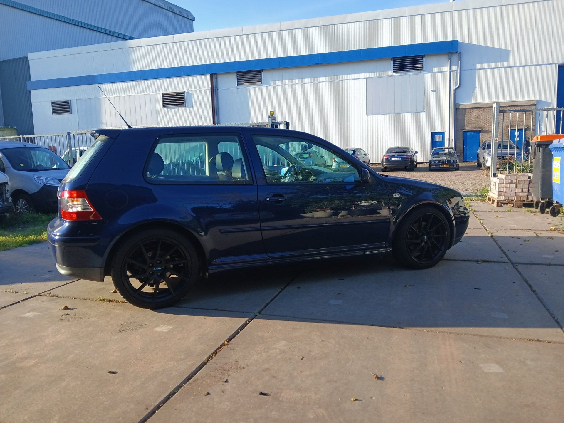 Volkswagen Golf 2.8 V6 4Motion, Auto's, Stoelverwarming, Gebruikt, Zwart, 700 kg