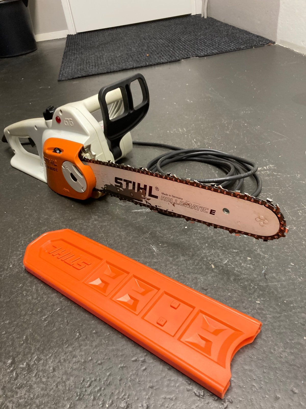 Stihl electrische kettingzaag MSE 200 C, Ophalen, Kettingzaag, Zo goed als nieuw, 30 tot 70 mm