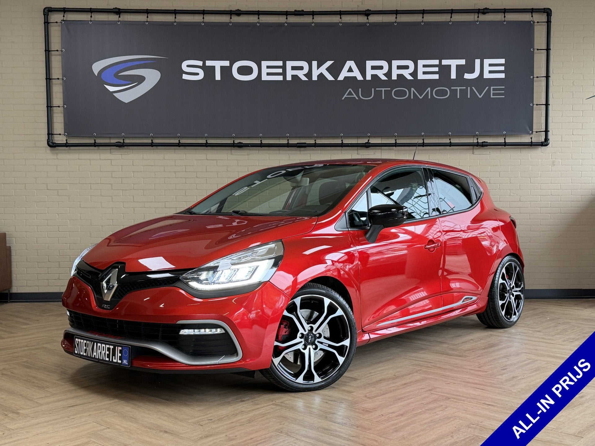 Renault Clio 1.6 R.S. Trophy 220pk | Carplay | Led | 18 inch, Auto's, 1618 cc, Gebruikt, 4 cilinders, Leder