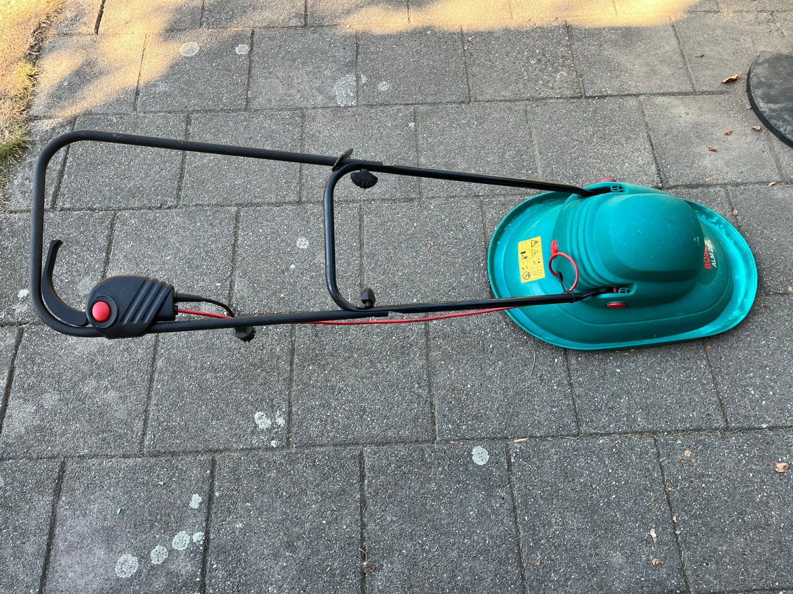 Bosch ALM 28 Elektrische Zweefmaaier - Licht en Compact, Ophalen, Gebruikt, Elektrische grasmaaier, Minder dan 30 cm