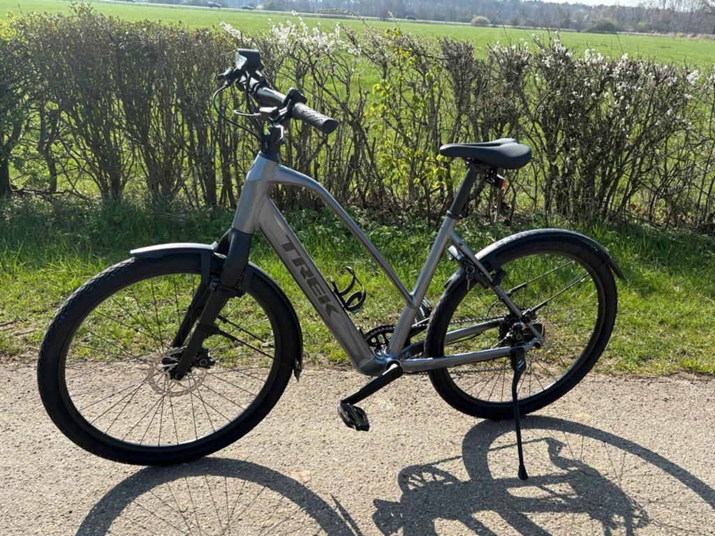 Trek dual sport hybride fiets L nauwelijks gebruikt unisex, Ophalen, Zo goed als nieuw