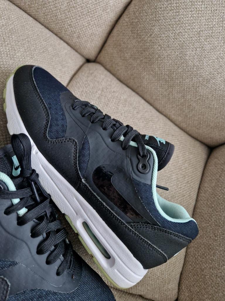 Nike Air Max 1 ultra sneakers origineel maat 38, Kleding | Dames, Schoenen, Nike Air Max 1, Zwart, Ophalen of Verzenden, Sneakers of Gympen