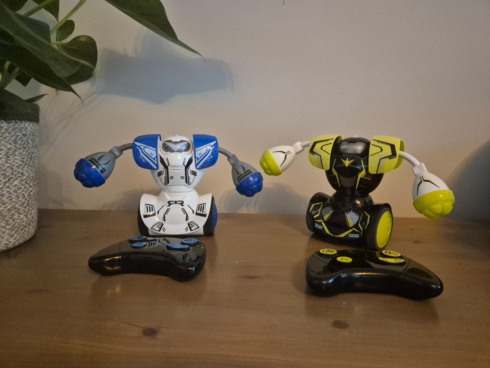 Combat robots, robot kombat , vecht robot, Shooter, 2 spelers, Ophalen of Verzenden, Zo goed als nieuw