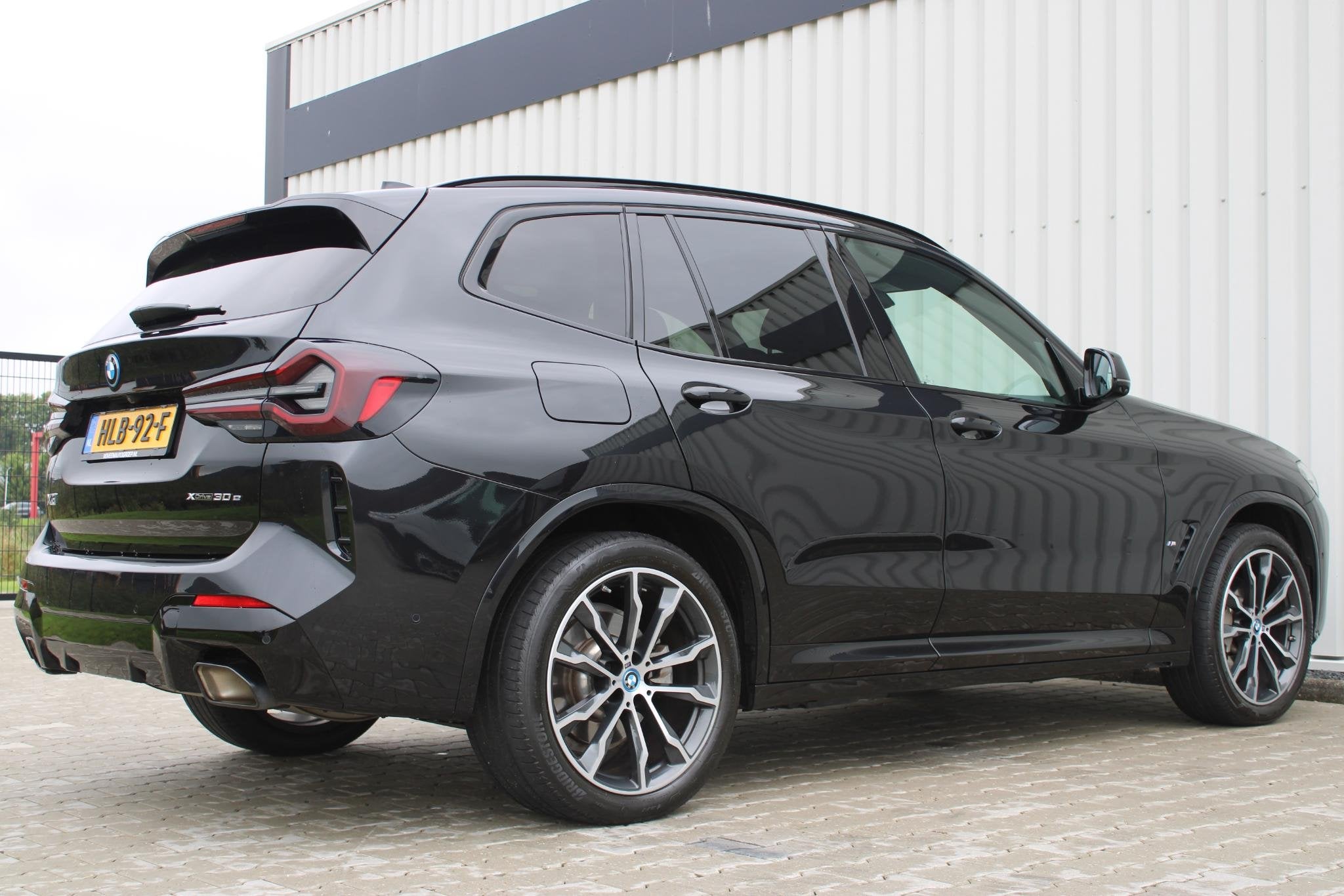 BMW X3 xDrive30e High Executive M-Sport | Incl. 12 maanden G, Auto's, 1998 cc, Gebruikt, 4 cilinders, 2000 kg