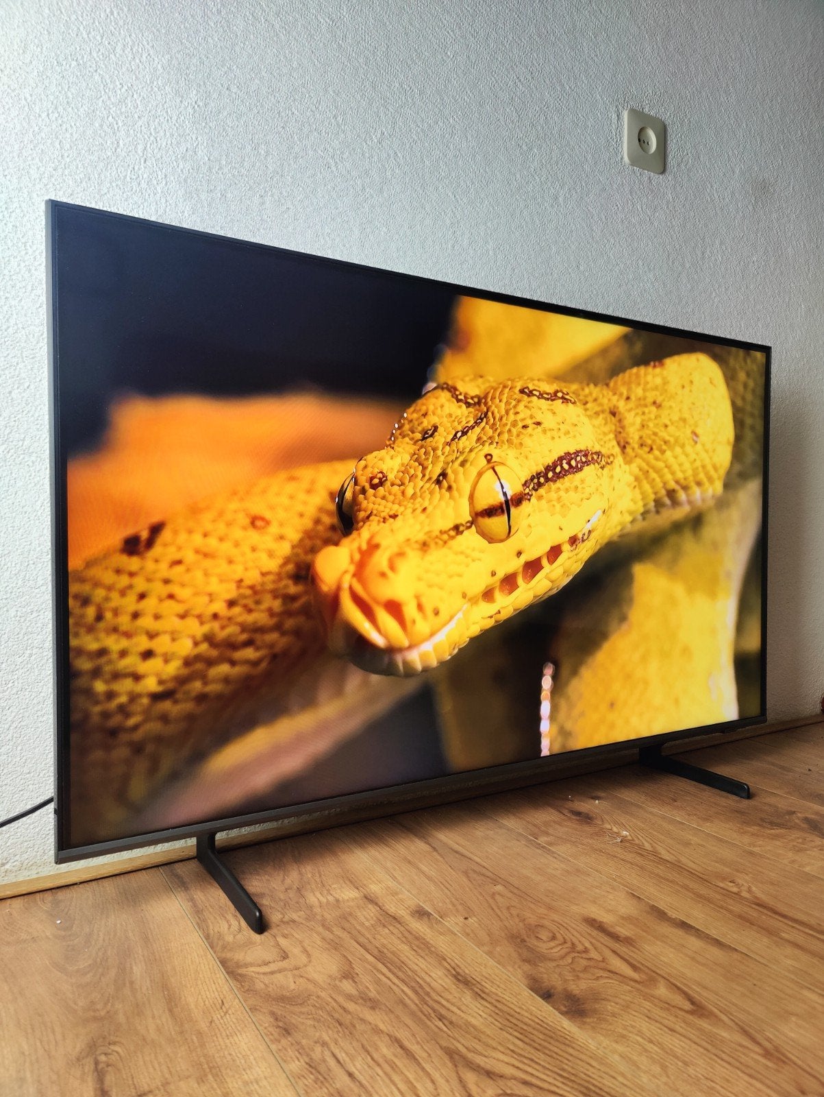 Samsung QE50Q65CAUXXN – 50” QLED 4K Smart TV - 2024