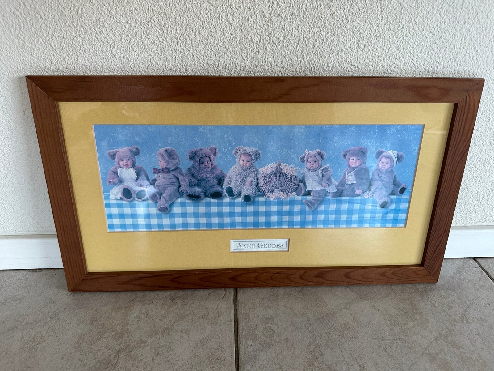 Anne Geddes schilderij 7 kindjes berenpak lijst hout L55xH30, Ophalen, Gebruikt, Wanddecoratie