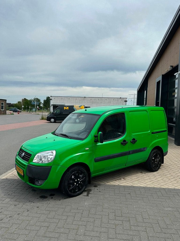 Fiat Doblò Cargo 1.9 MultiJet Basis | Marge bus / Meeneempr, Auto's, Bestelauto's, Voorwielaandrijving, Gebruikt, 4 cilinders