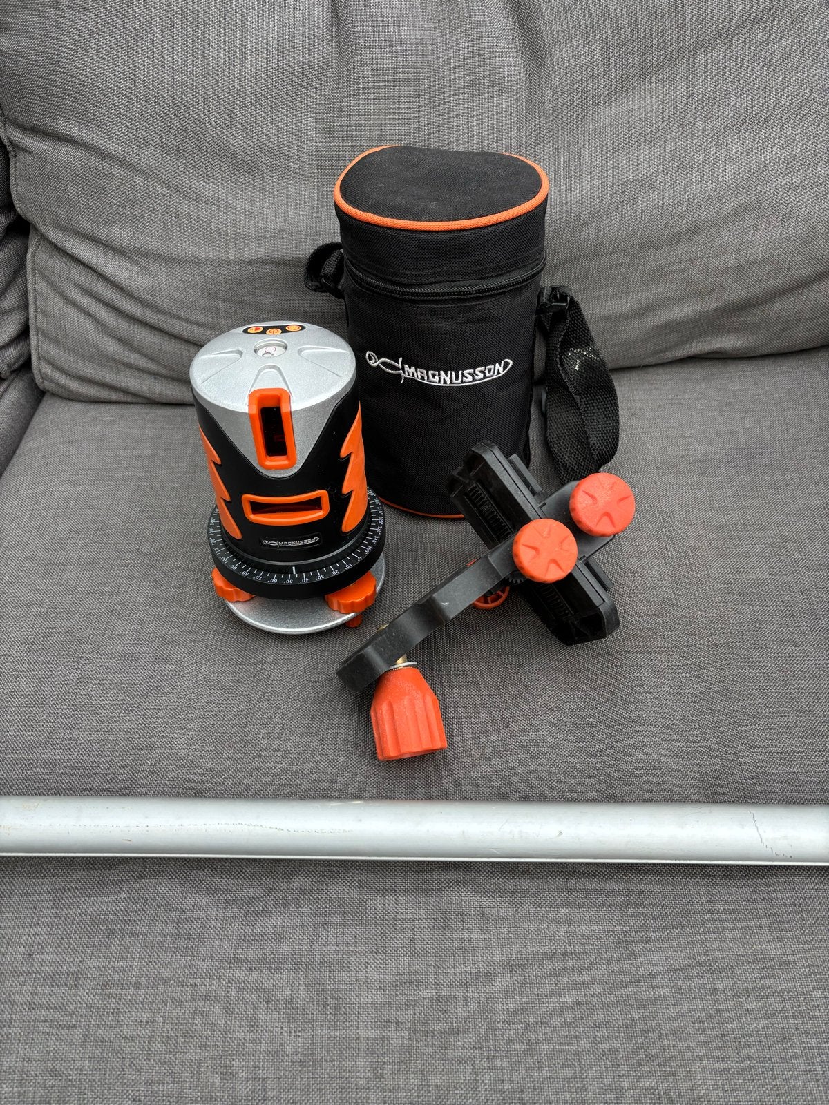 Magnusson Laserwaterpas met Statief en Tas, Doe-het-zelf en Verbouw, Ophalen of Verzenden, Gebruikt, Overige meters