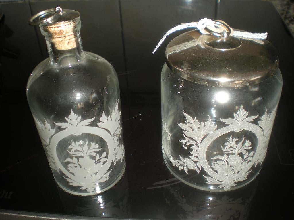 te koop mooie glazen kaptafel set met decoraties op het glas, Antiek en Kunst, Ophalen of Verzenden