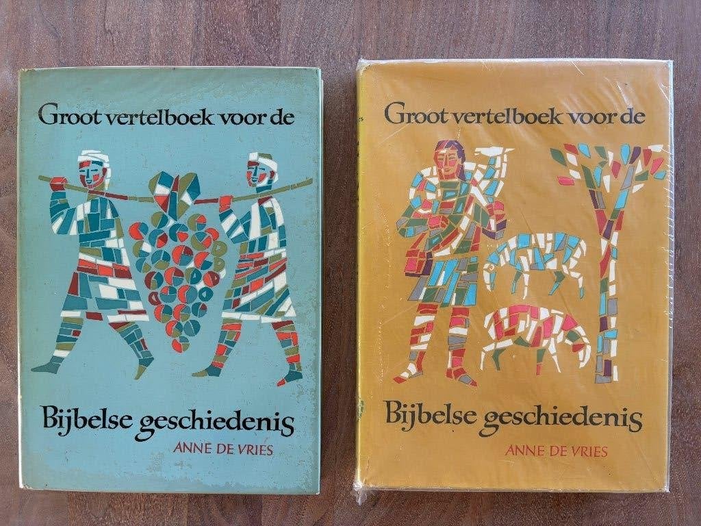 2 kinderbijbels: deel 1 en 2 van Anne de Vries, Boeken, Ophalen of Verzenden, Zo goed als nieuw, Christendom | Protestants